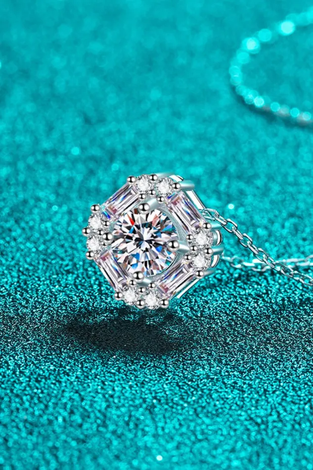 Trendsi Necklaces Geometric Moissanite Pendant Chain Necklace